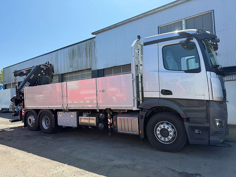 kran21 Kranfahrzeug silber R&S Fahrzeugbau